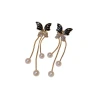 The new black butterfly earrings for women in 2022 are elegant, high-end and grand. They are long tassel pearl earrings Item Picture